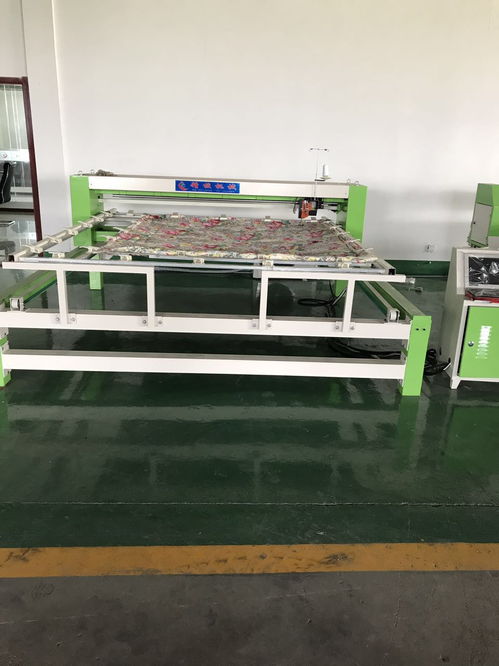 有底梭電腦絎縫機(jī) 高效生產(chǎn)花型被子的利器，您值得信賴的工廠